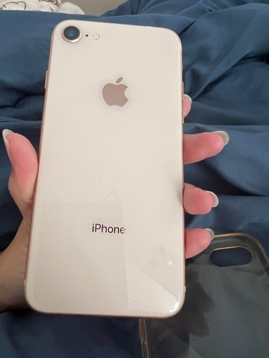 iPhone8 64G SIMロック解除済み