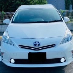 プリウスα 希少7人乗り パール　グレード高　ハイブリッド　G TOYOTAの画像