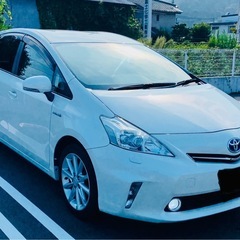 プリウスα 希少7人乗り パール　グレード高　ハイブリッド　G TOYOTAの画像