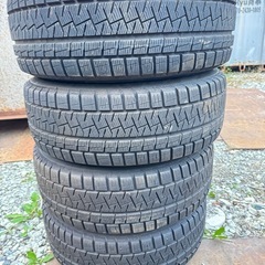 205/60r16 冬タイヤ アルミホイール付き　の画像