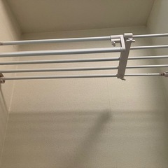 突っ張り棒ラックの画像