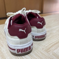 プーマ スニーカー 23cmの画像