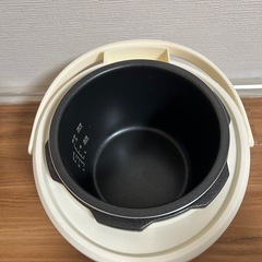 BRUNO ブルーノ　マルチ圧力クッカー（電気圧力鍋
） 　アイボリーの画像