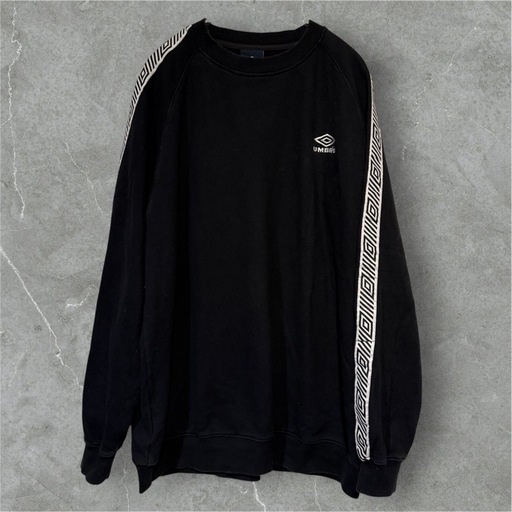 UMBRO/アンブロ 別注 ラグランスリーブ ライン スウェット