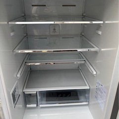 ✨美品✨ノンフロン冷凍冷蔵庫　319L 2022年製の画像