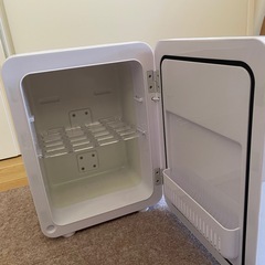 ポータブル冷温庫10リットルの画像