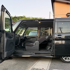 Bluetooth対応ナビ付き☆月々9千円〜分割可❗️車検付き！【名義変更代込み】広い車内！大人気‼️ダイハツ タントカスタム☆Bluetooth対応ナビ付き☆走行中DVD見れます☆純正アルミ☆便利なスライドドア☆ドライブレコーダー☆そのまま乗って帰れます！の画像