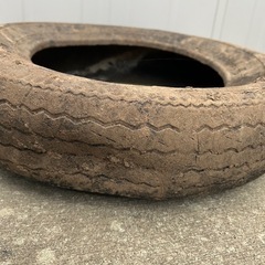 タイヤ　一本の画像