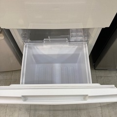 取りに来れる方限定！SHARP(シャープ)の2ドア冷蔵庫です！の画像