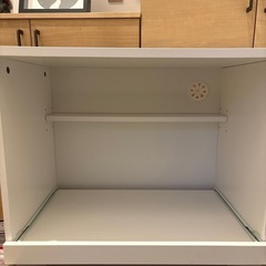 食器棚の画像
