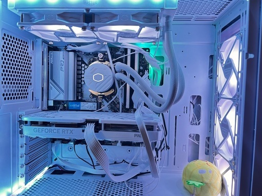 ゲーミングPC、ゲーミングモニター、コントローラー