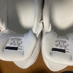 アシックス　ジュニア　運動靴　23.0cmの画像