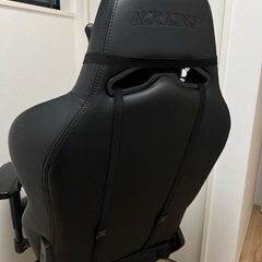 ゲーミングチェア(AKRACING)の画像
