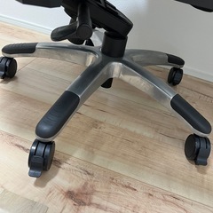 ゲーミングチェア(AKRACING)の画像