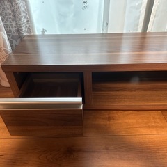 テレビ台の画像