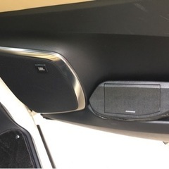 アルファード30系 ゴミ箱（運転席ドア収納ボックス部）の画像
