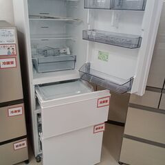 リユースのサカイ栃木店★ジモティ割あり★ TOSHIBA 冷蔵庫 GR-T36SC 356L 22年製 動作確認／クリーニング済み TC11159の画像