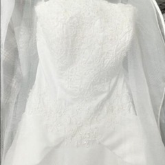 ウェディングドレスの画像