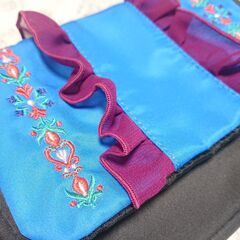 ﾃﾞィズﾆ－🌼ＦROZEＮ🌼ショルダ－バッグ《未使用》の画像