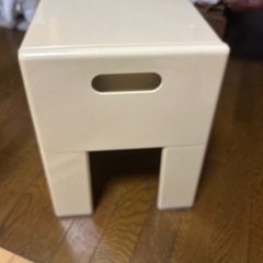 Gedy　G-Box スツール　オラフ・フォン・ボーア　ゲディボックススツールの画像