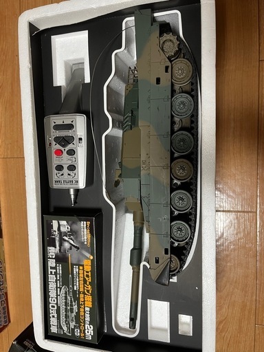 自衛隊の戦車のプラモデル
