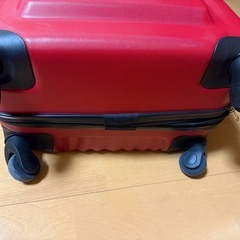 スーツケースの画像