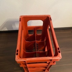 お酒のケースの画像