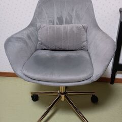 定価25000円 椅子の画像