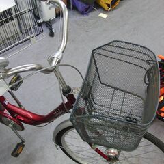 26インチ LEDライト 赤 自転車 ママチャリ カゴ 鍵 荷台 スタンド付 変速なし 札幌 手稲の画像