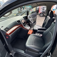 トヨタ　ヴェルファイア　2.4Z の画像
