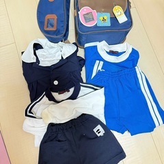 幼稚園服の画像