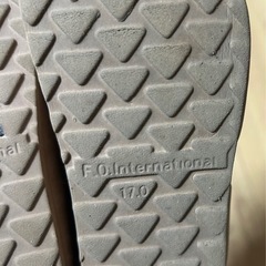 子供用サンダルの画像
