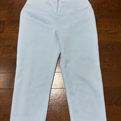 ヨガパンツ　レギンス　スパッツ　4点セットの画像