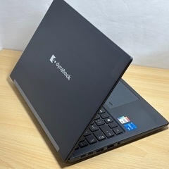 dynabook G83/HU  11世代PCの画像