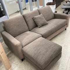 【ジモティー割引で最大15％OFF⭐️】　3人掛けソファー(オットマン付き)の画像