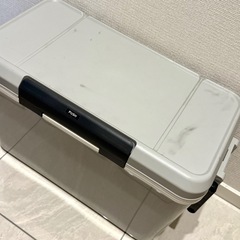 クーラーボックスの画像
