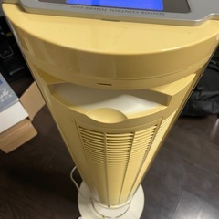 センサーコントロール式タワーファンの画像