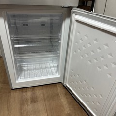 【美品」】冷蔵庫　2ドア　231L 2023年製の画像