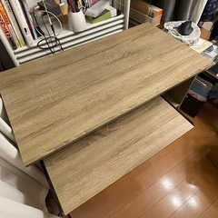 デスク
の画像