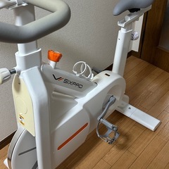 シックスパッド　エアロバイクの画像