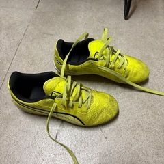 サッカー　PUMA スパイク
の画像