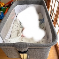 コンパクト　ベビーベッド　ゆりかご　蚊帳付き　の画像