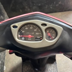 ★支払い総額5.0万円★関東圏内即日配送可能！ヤマハ シグナスXSR1型 SE12J バッテリー新品！国内1型SRキック付き！カスタムベースに！！の画像