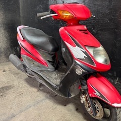★支払い総額5.0万円★関東圏内即日配送可能！ヤマハ シグナスXSR1型 SE12J バッテリー新品！国内1型SRキック付き！カスタムベースに！！の画像
