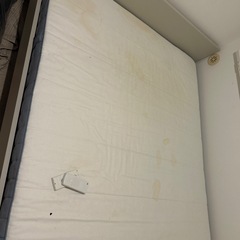 IKEA ベッドフレーム&マットレスの画像