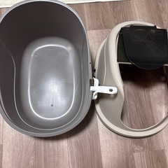 【お話中】
猫トイレの画像