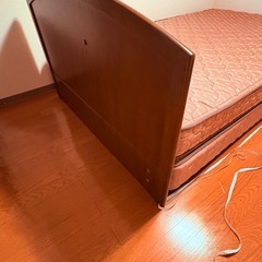 ベットとマットレス
の画像