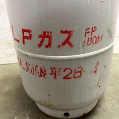 LPガス 空ボンベ 容器のみ 中身なし ガスボンベ 空状態 総重量10.2kg プロパンガスタンク V19 TP30M A0684YGの画像