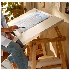IKEA LAGKAPTEN / MITTBACK デスク（ホワイト／バーチ材） の画像