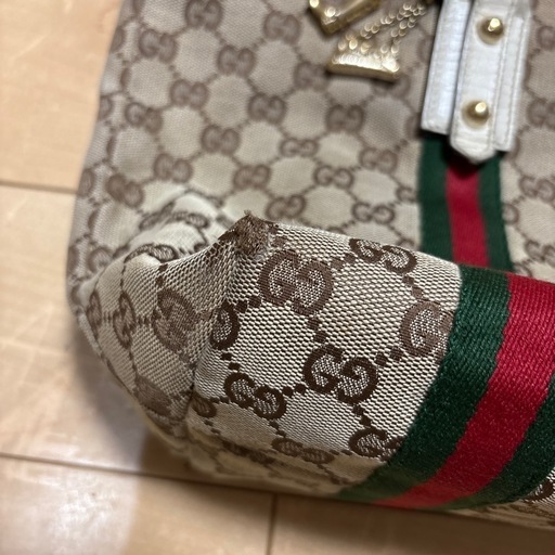 グッチショルダーバッグ